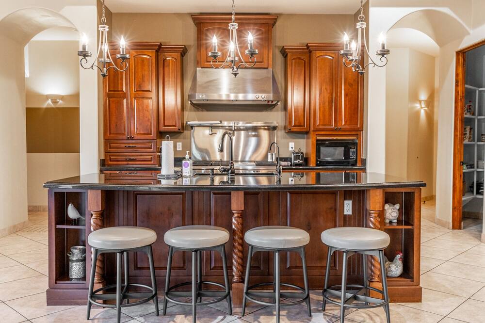 Photo of Kitchen in East Mesa