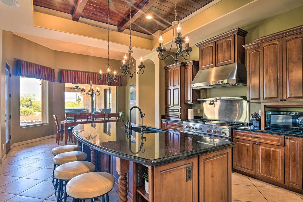 Photo of Kitchen in East Mesa