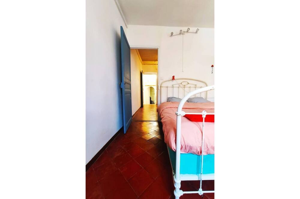 Photo of Bedroom in Estagel