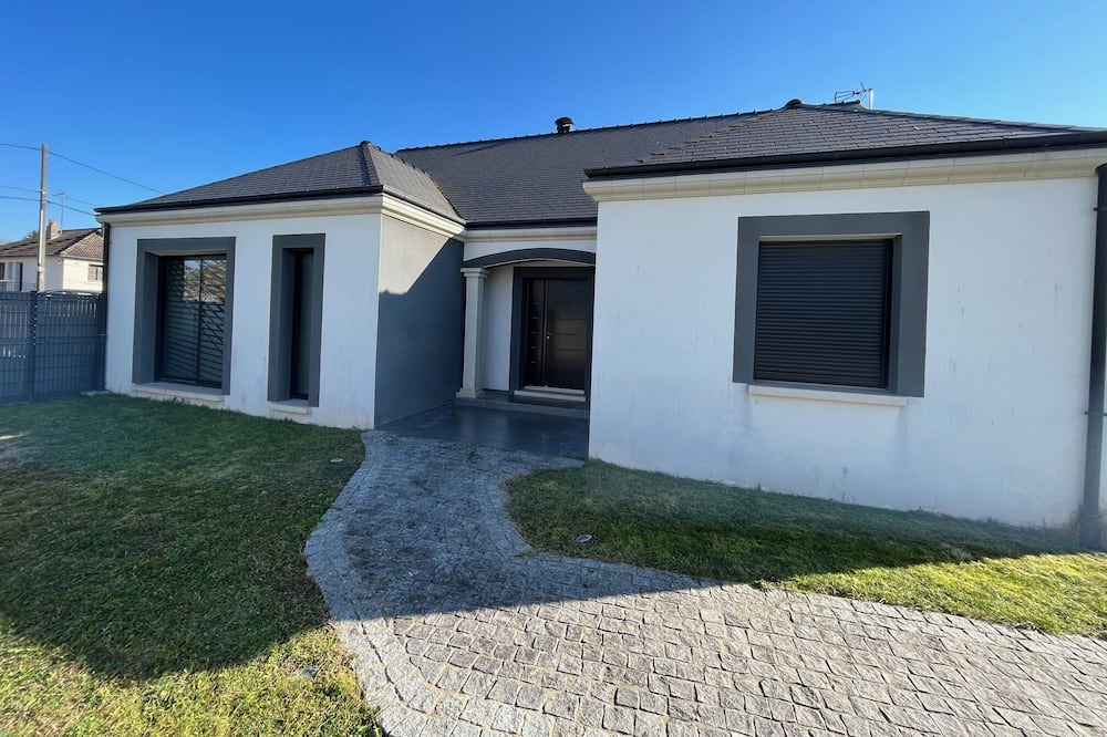 Photo of Outdoor in Clery-Saint-Andre