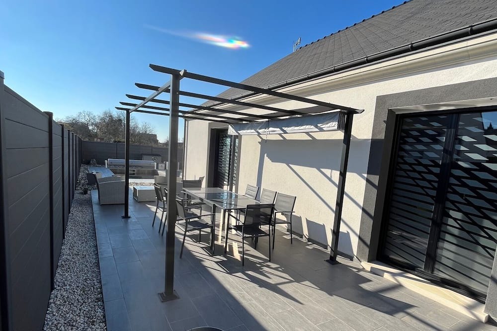 Photo of Outdoor in Clery-Saint-Andre