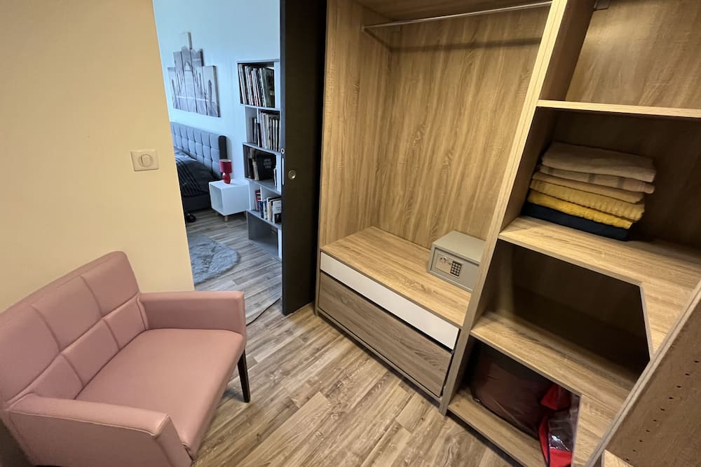 Photo of Others in Clery-Saint-Andre