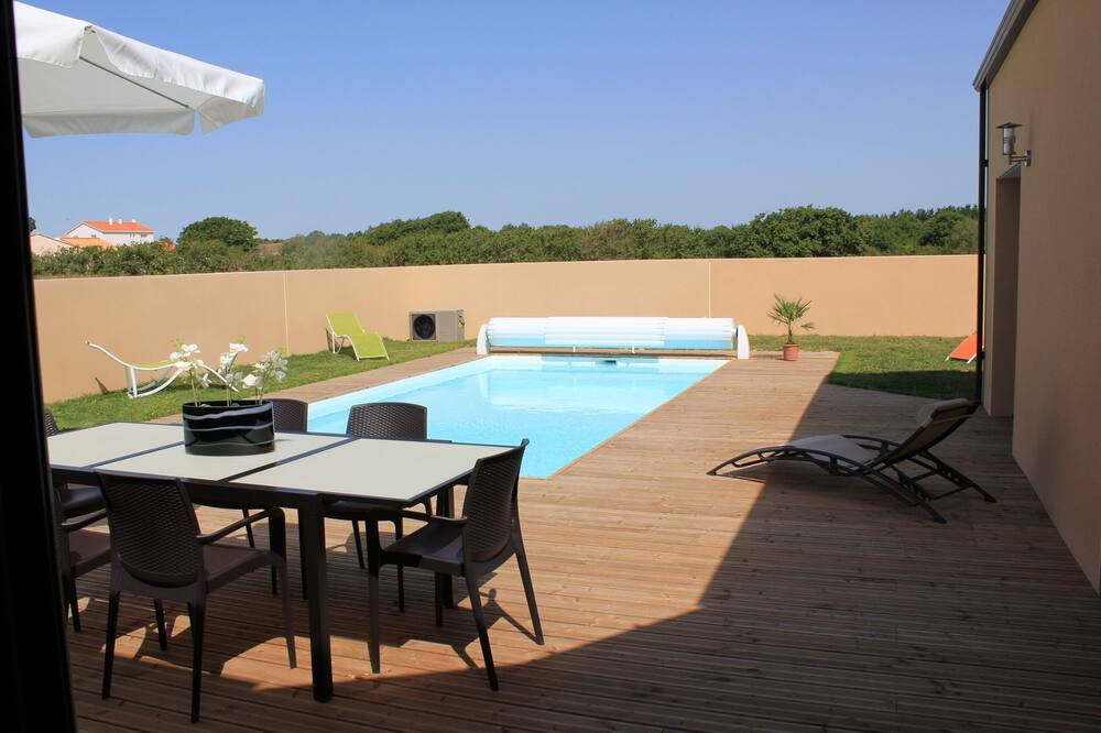 Photo of Outdoor in Brem Sur Mer