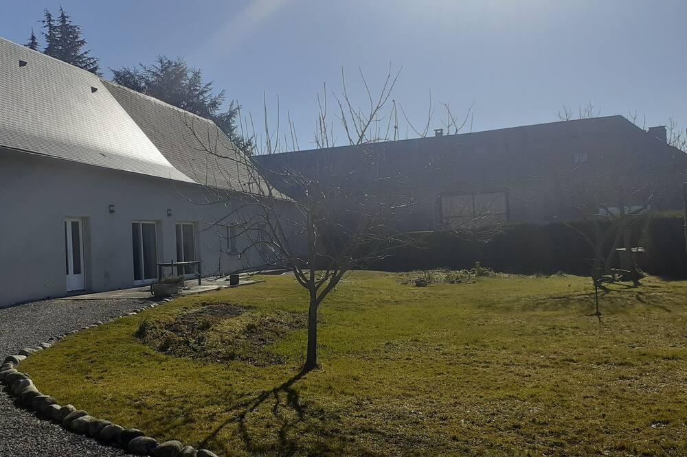 Photo of Outdoor in Antist