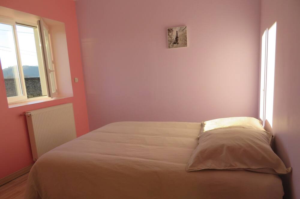 Photo of Bedroom in Antist
