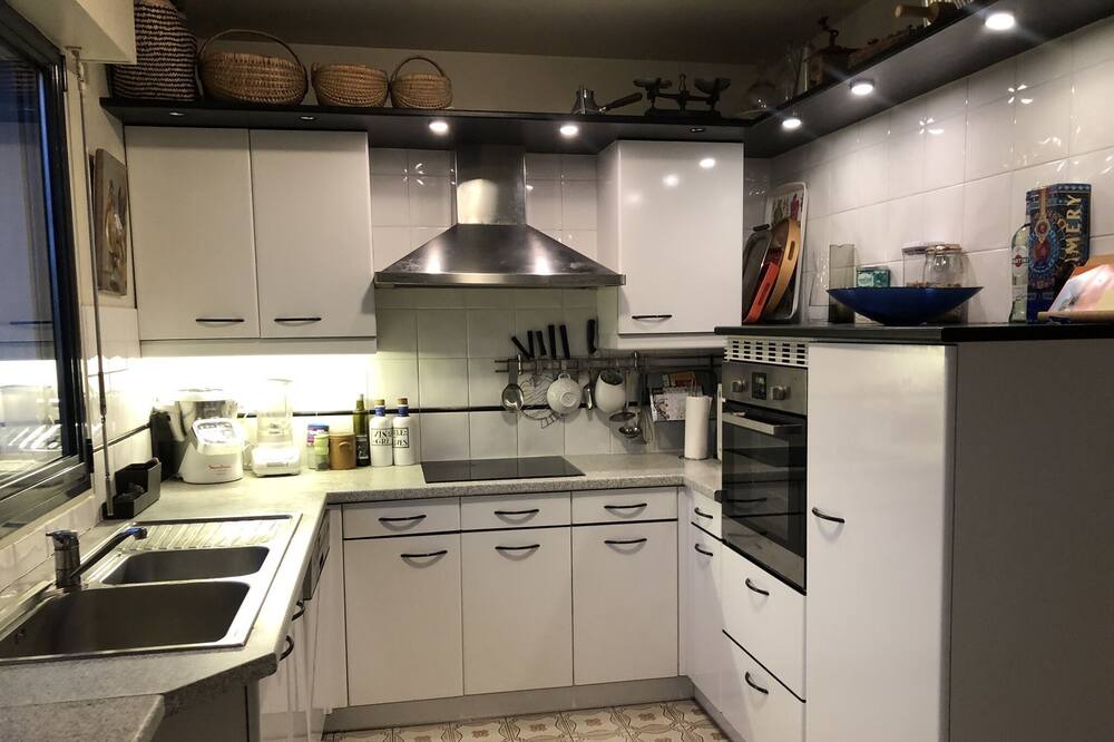 Photo of Kitchen in Bernieres-sur-Mer
