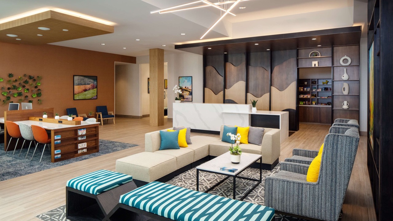 Photo of Others in Nut Tree