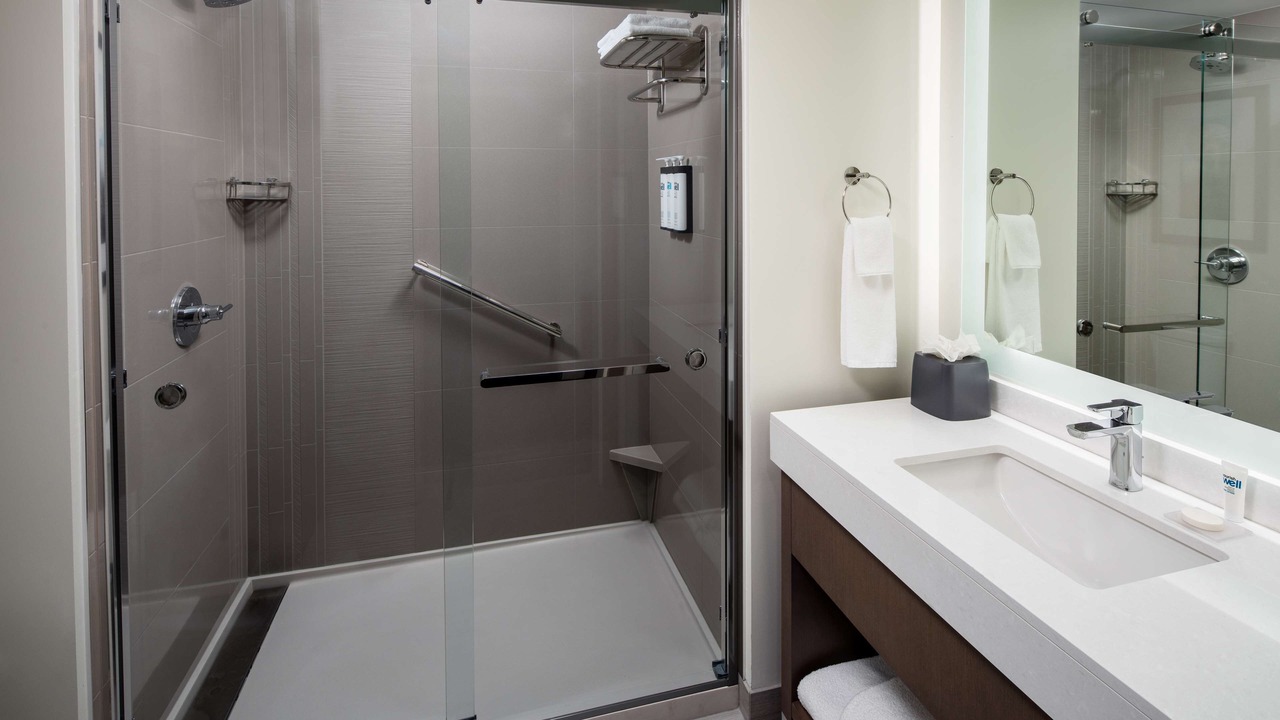 Photo of Bathroom in Nut Tree