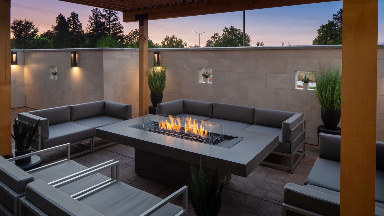 Photo of Patio Balcony in Nut Tree