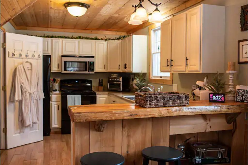 Photo of Kitchen in Alder Creek