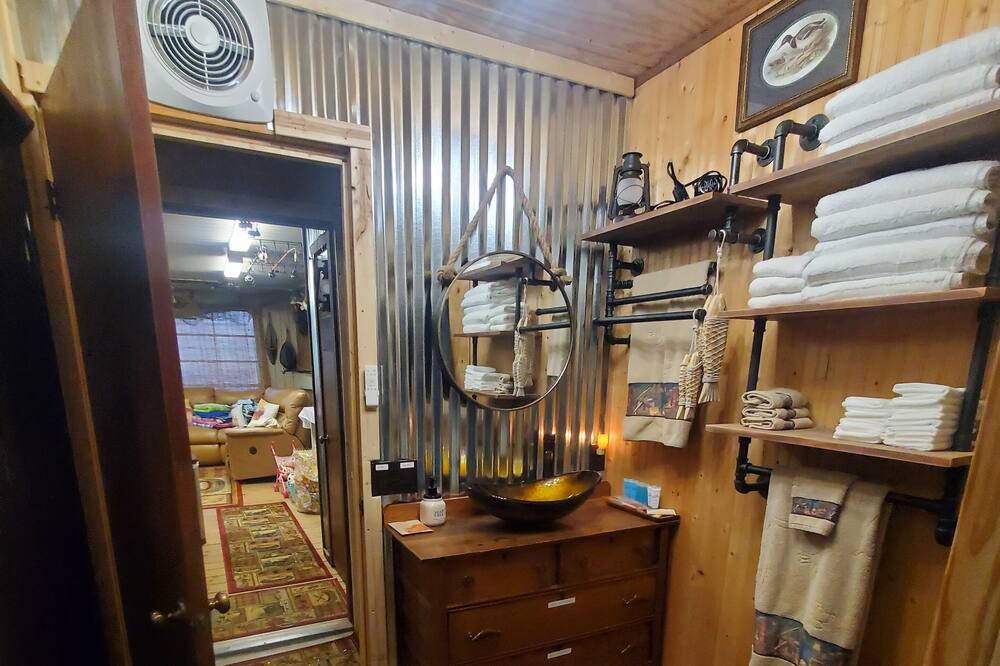 Photo of Others in Shorterville