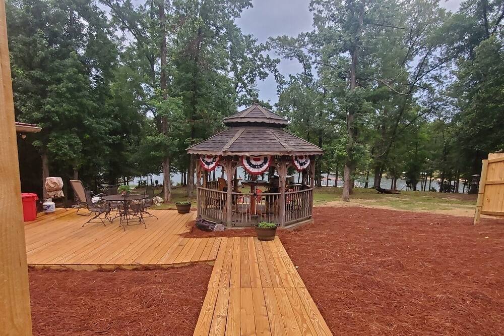 Photo of Outdoor in Shorterville