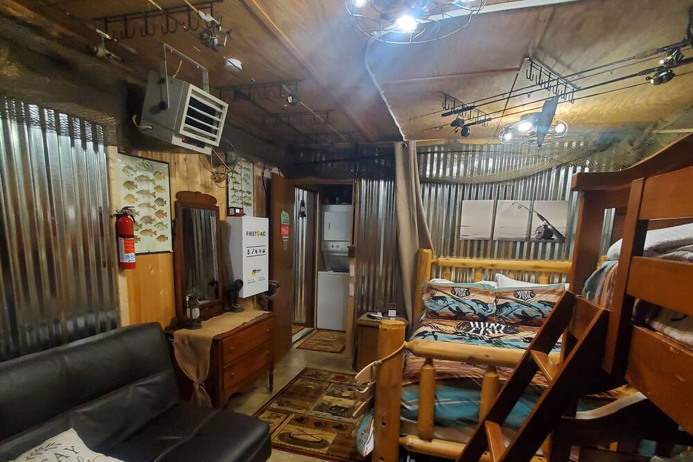 Photo of Bedroom in Shorterville