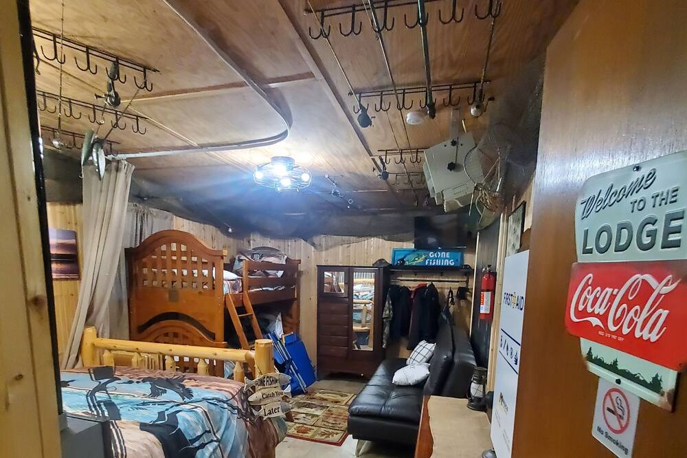 Photo of Bedroom in Shorterville