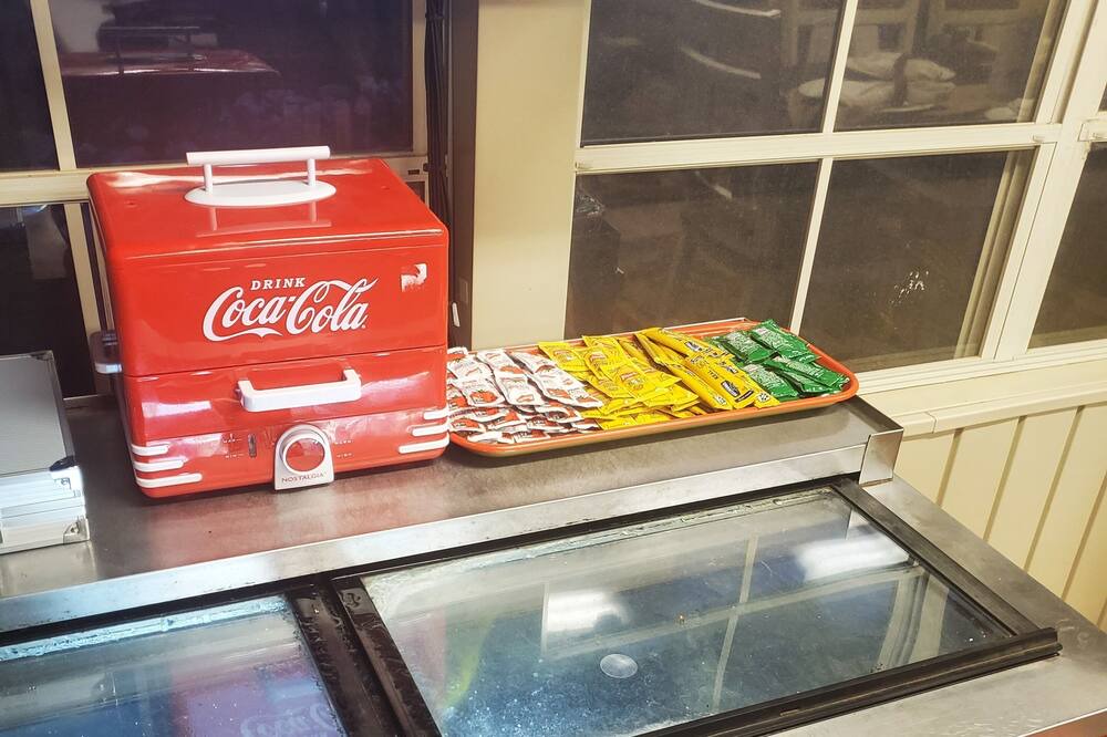 Photo of Others in Shorterville