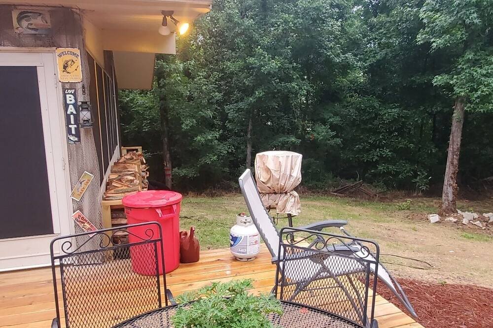 Photo of Outdoor in Shorterville