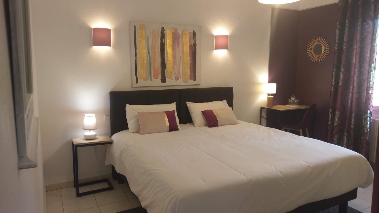 Photo of Bedroom in La Fleche