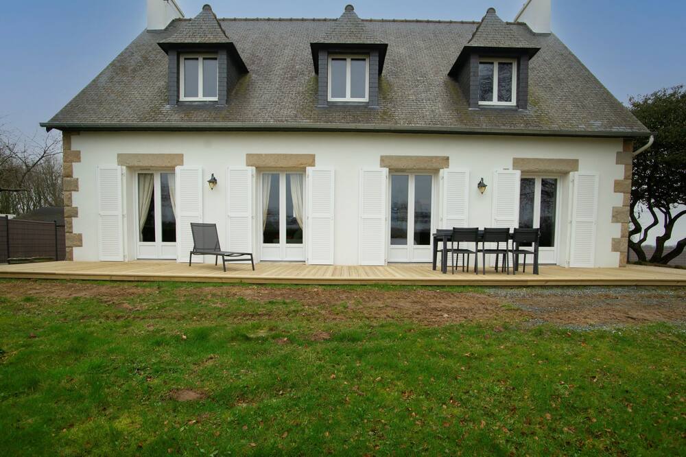 Photo of Outdoor in Lanvallay