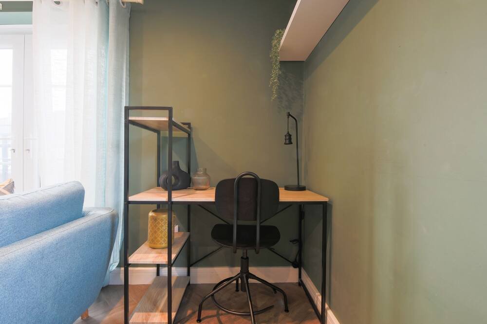 Photo of Others in Atlantic Wharf