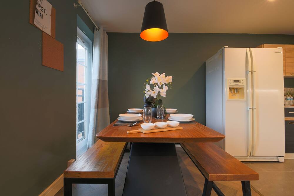 Photo of Others in Atlantic Wharf