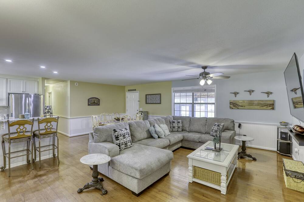 Photo of Livingroom in Donalsonville