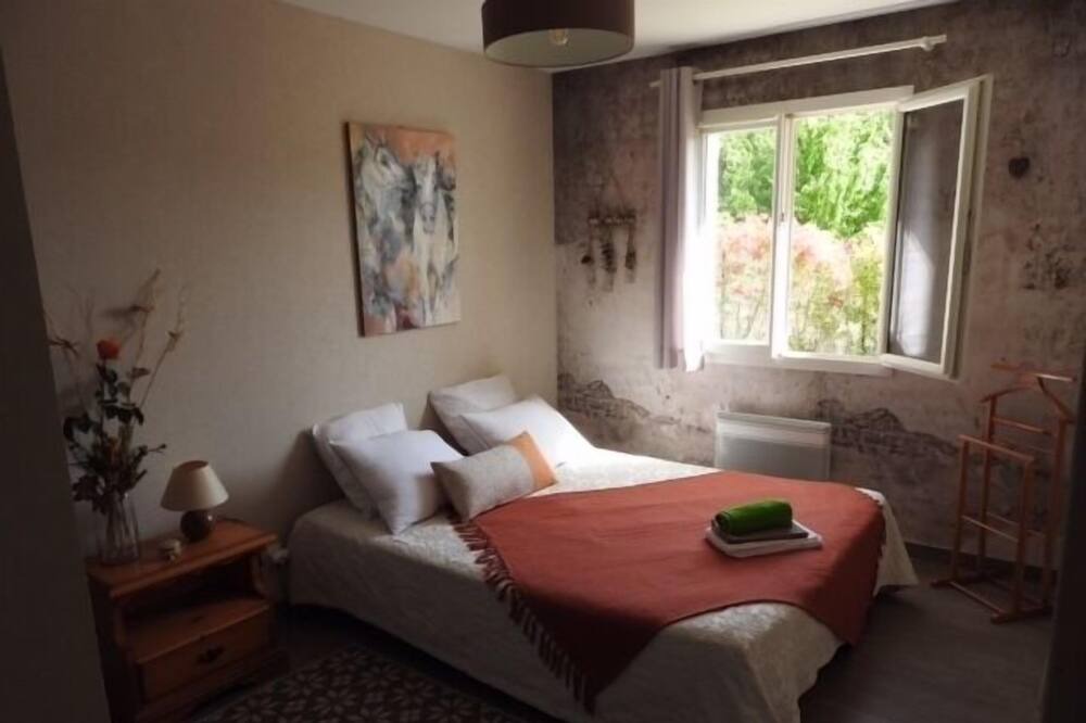 Photo of Bedroom in Villevieille