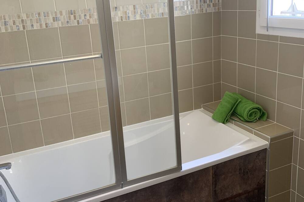 Photo of Bathroom in Villevieille