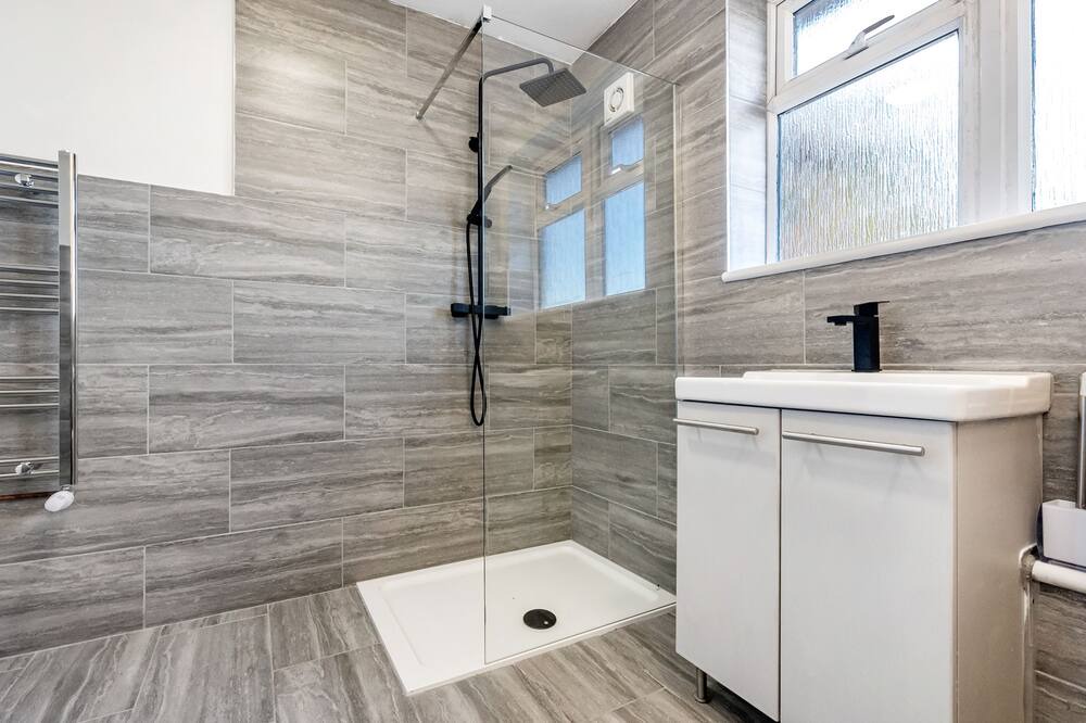 Photo of Bathroom in Little Stukeley