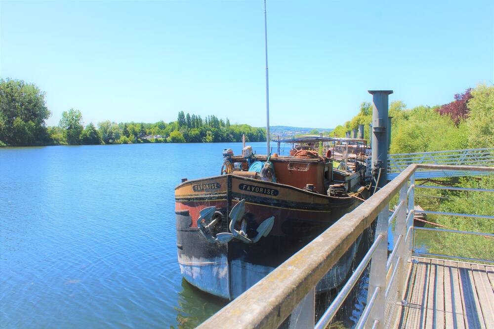 Photo of Outdoor in Conflans-Sainte-Honorine