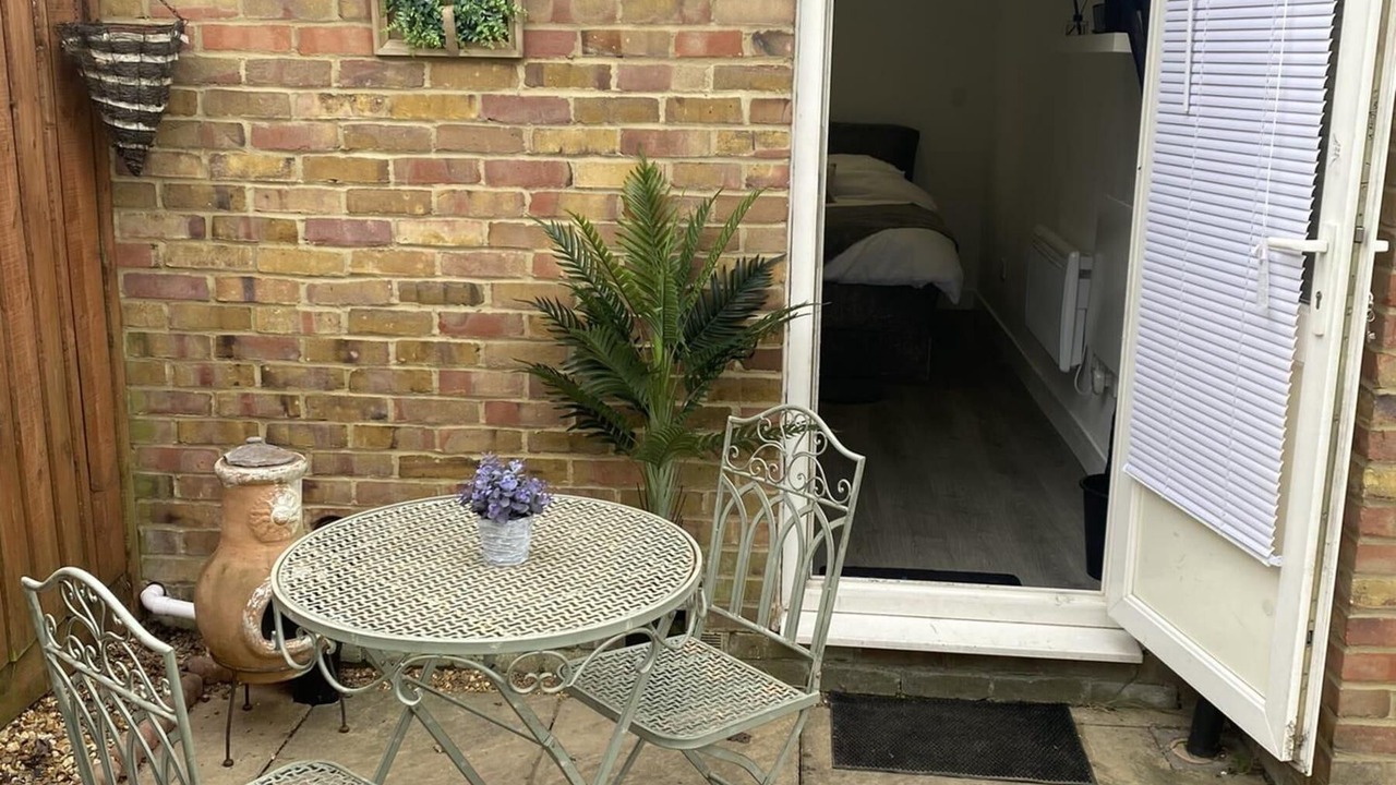 Photo of Outdoor in Hillingdon