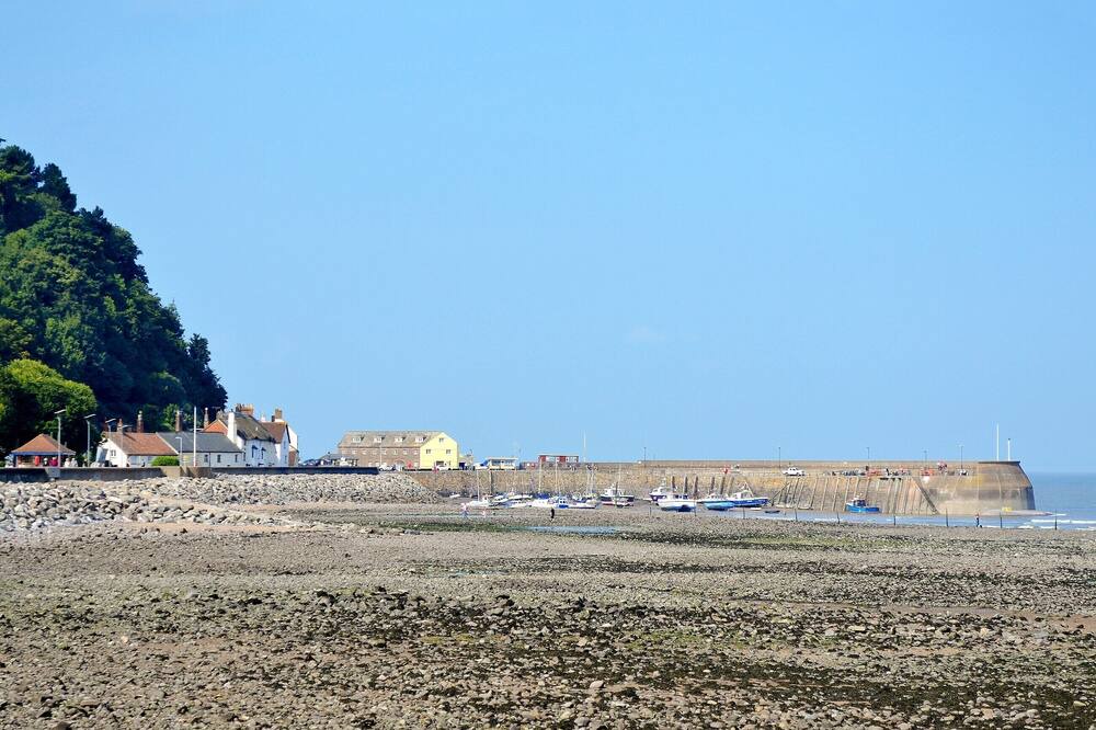 Photo of Others in Alcombe