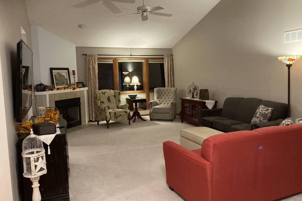Photo of Livingroom in DeWitt