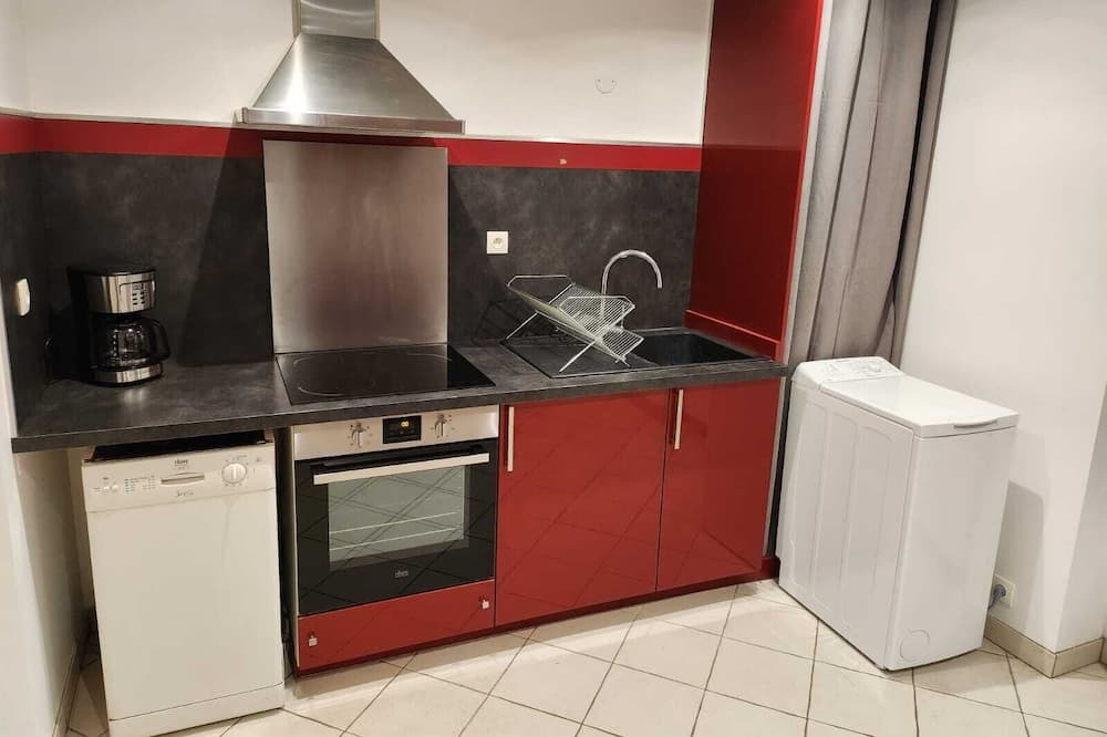 Photo of Kitchen in Chalou-Moulineux