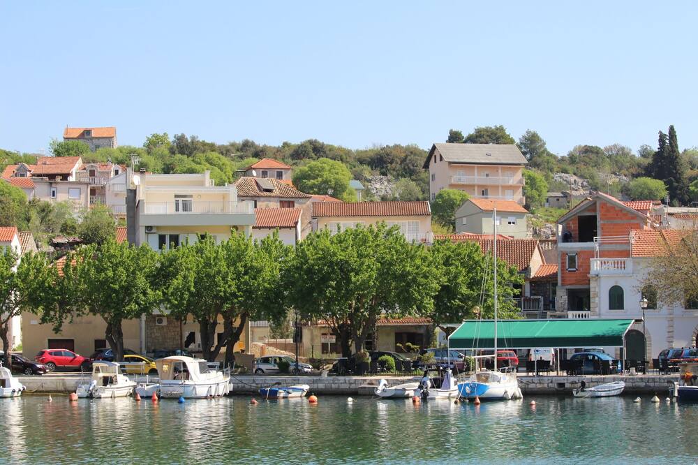 Photo of Others in Zaton