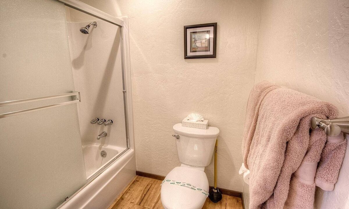 Photo of Bathroom in Kings Beach