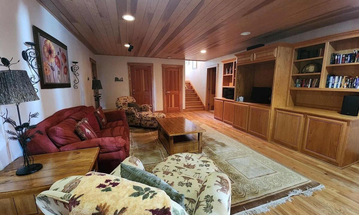Photo of Others in Kingswood Estates