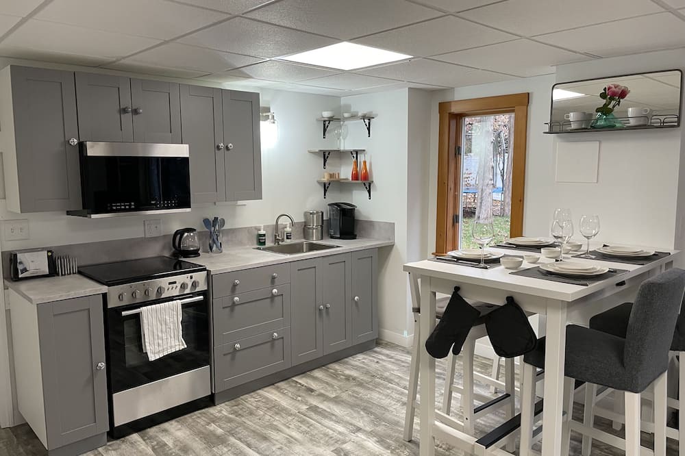 Photo of Kitchen in West Falmouth