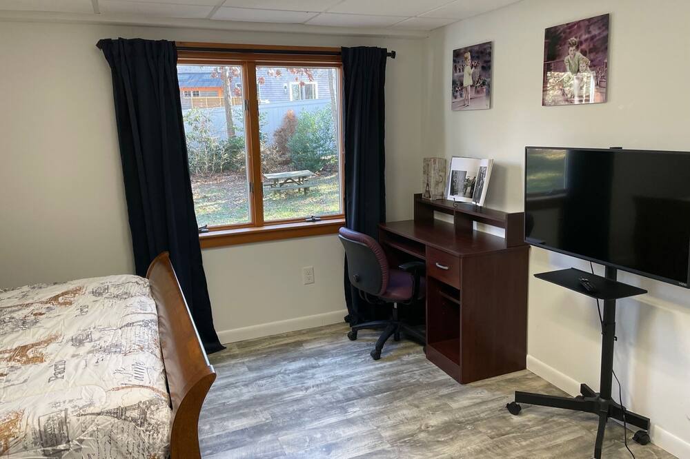 Photo of Bedroom in West Falmouth