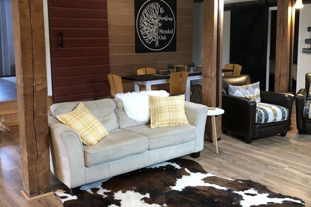 Photo of Bedroom in Battle Ground