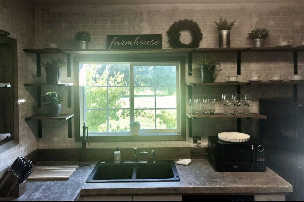 Photo of Kitchen in Battle Ground