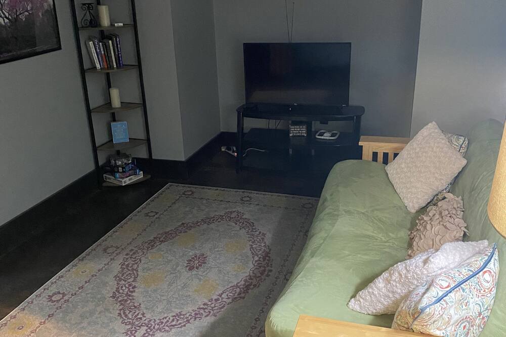 Photo of Livingroom in Creston