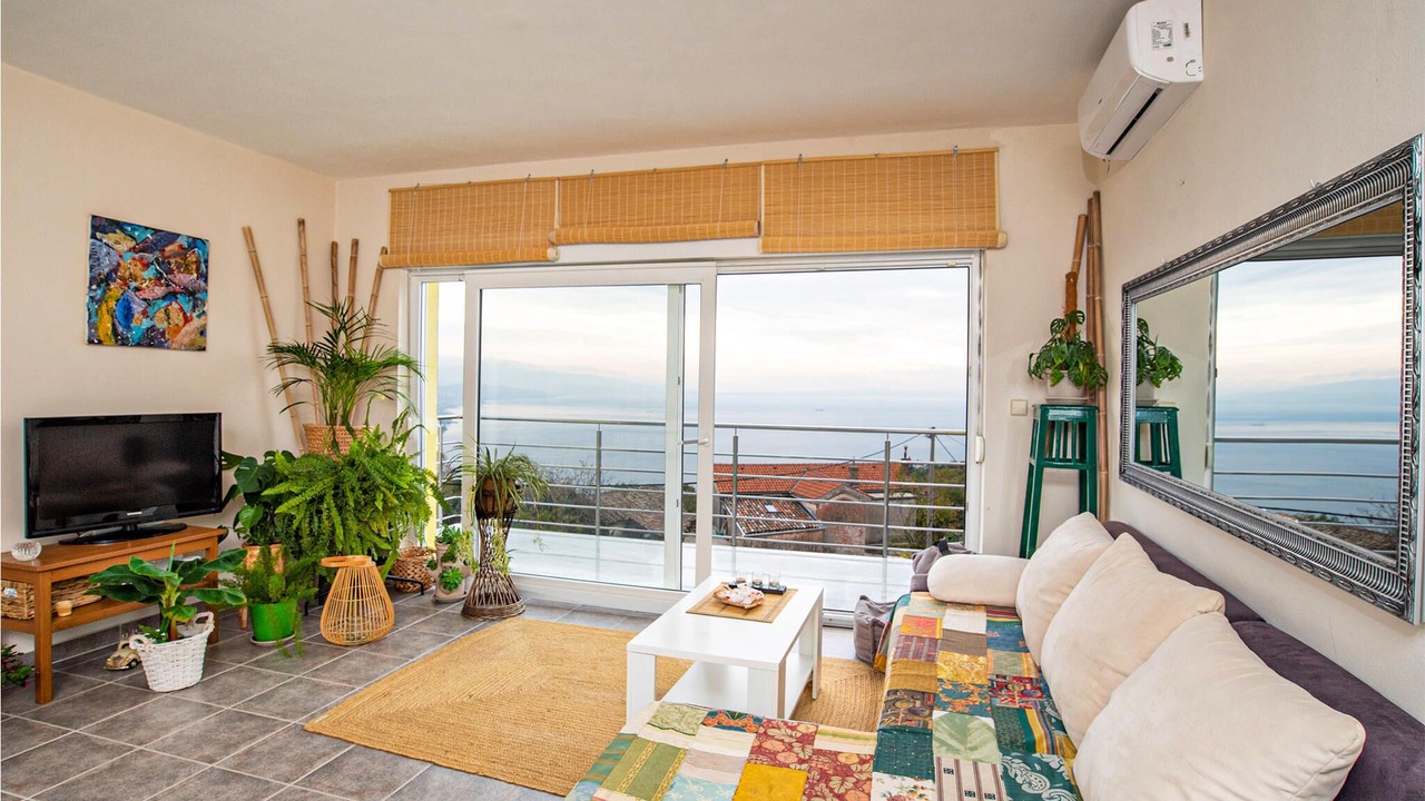 Photo of Livingroom in Bregi