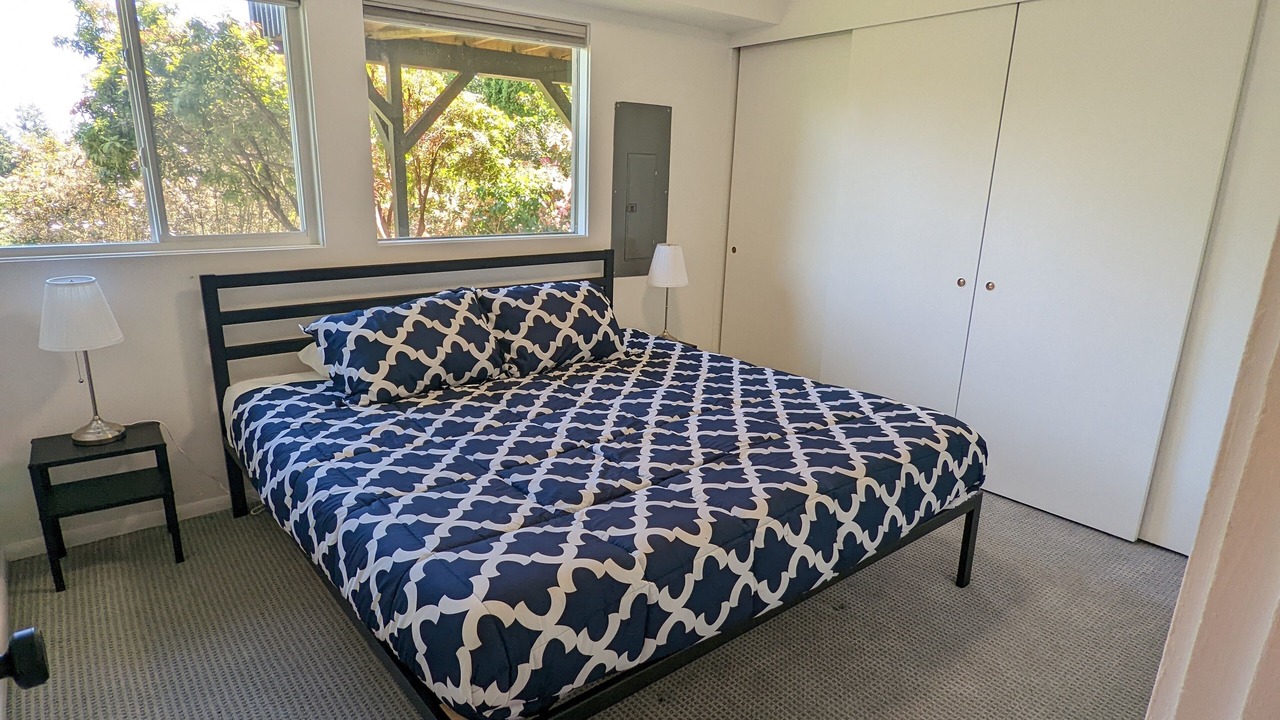 Photo of Others in Lake Forest Park