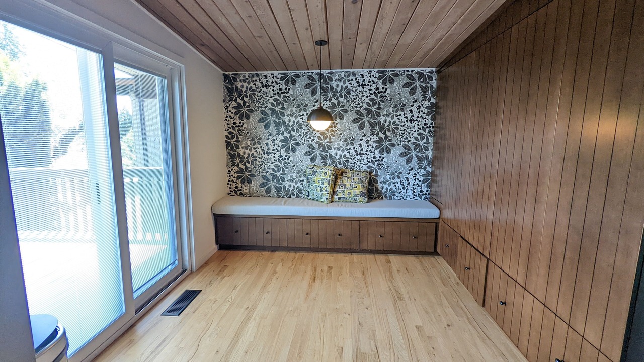 Photo of Others in Lake Forest Park