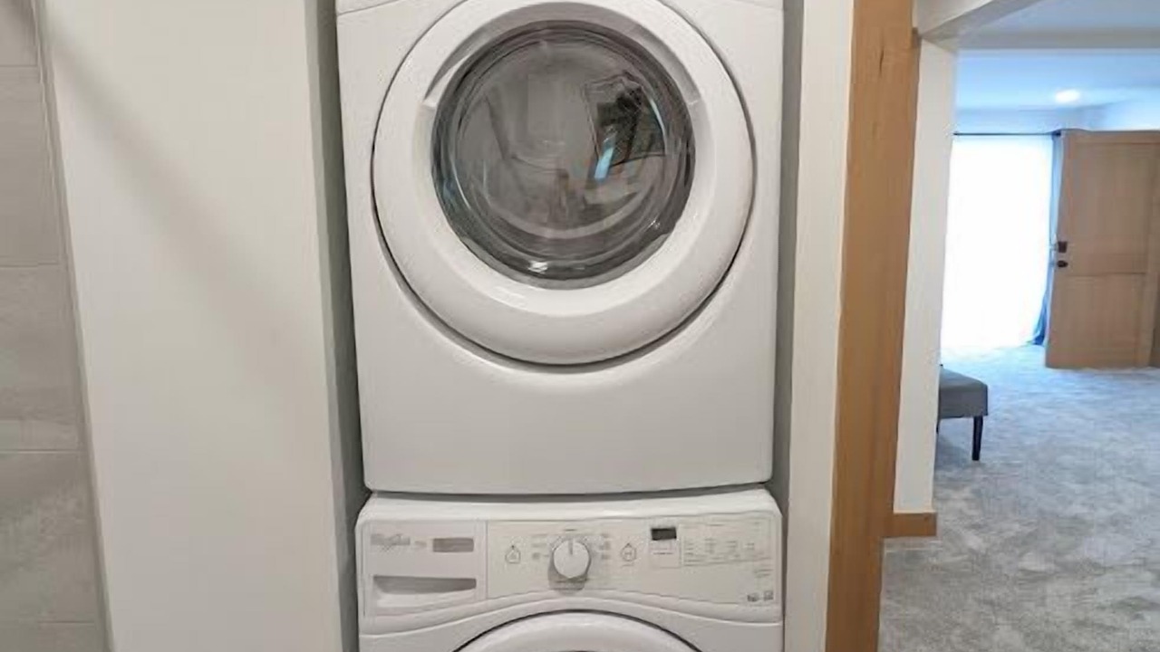 Photo of Others in North Admiral