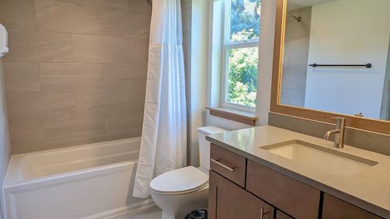 Photo of Bathroom in North Admiral