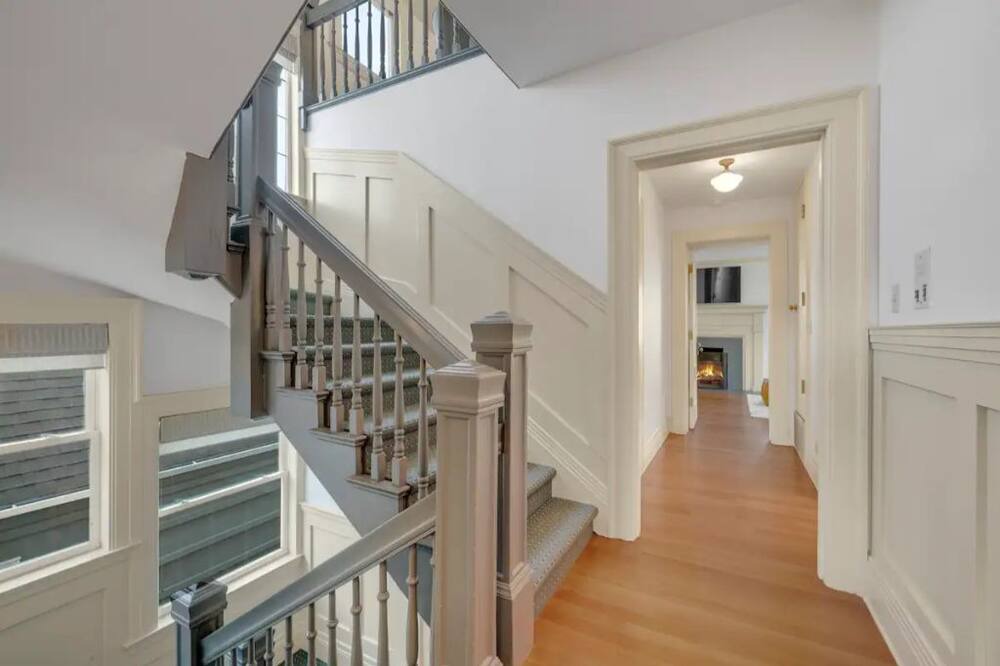 Photo of Others in Pacific Heights