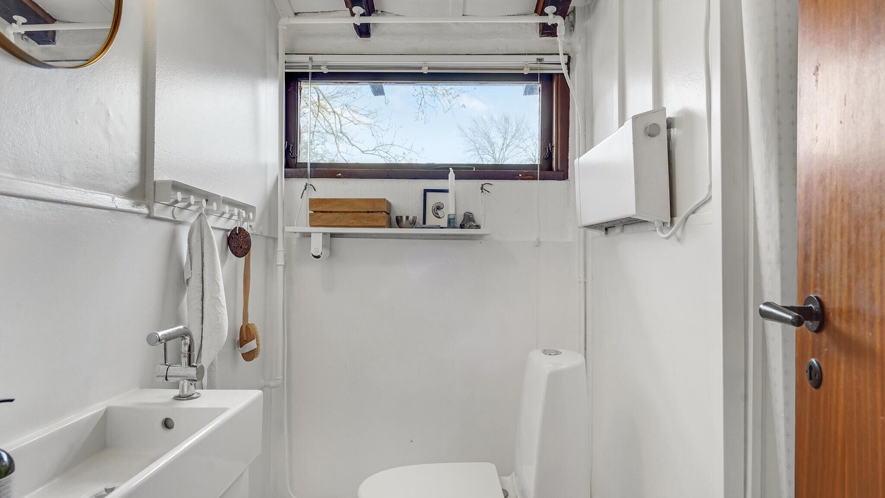 Photo of Bathroom in Hov