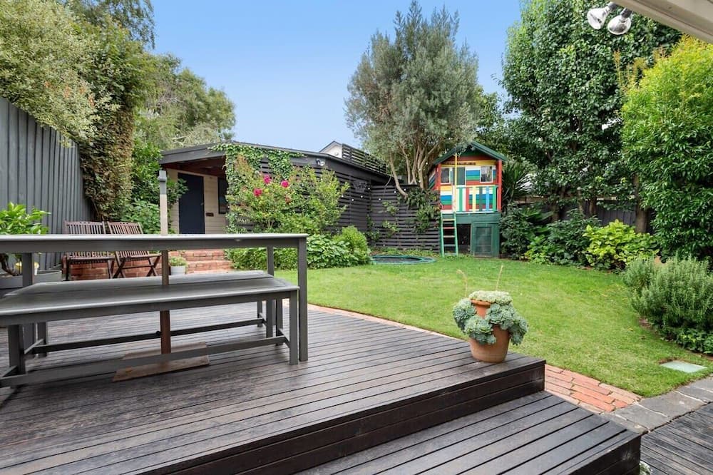 Photo of Outdoor in Kensington