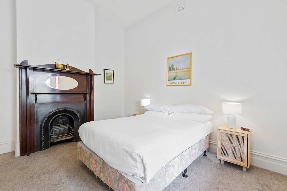 Photo of Others in Kensington